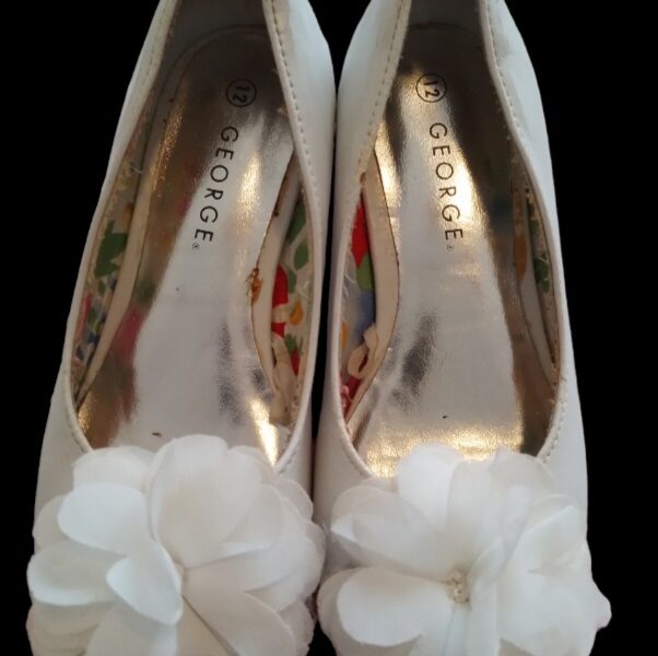 Zapatos para fiesta o para comunion nena talle 29